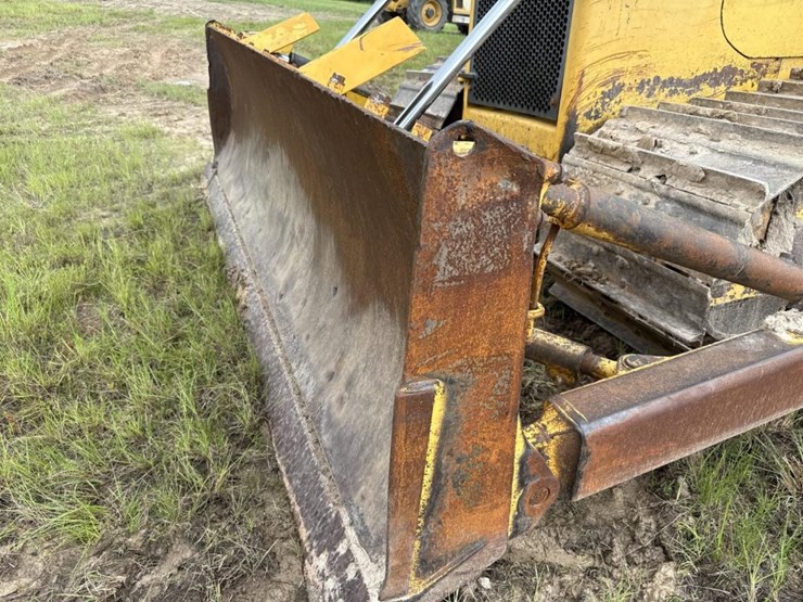 2014-komatsu-d65px-17-image-16
