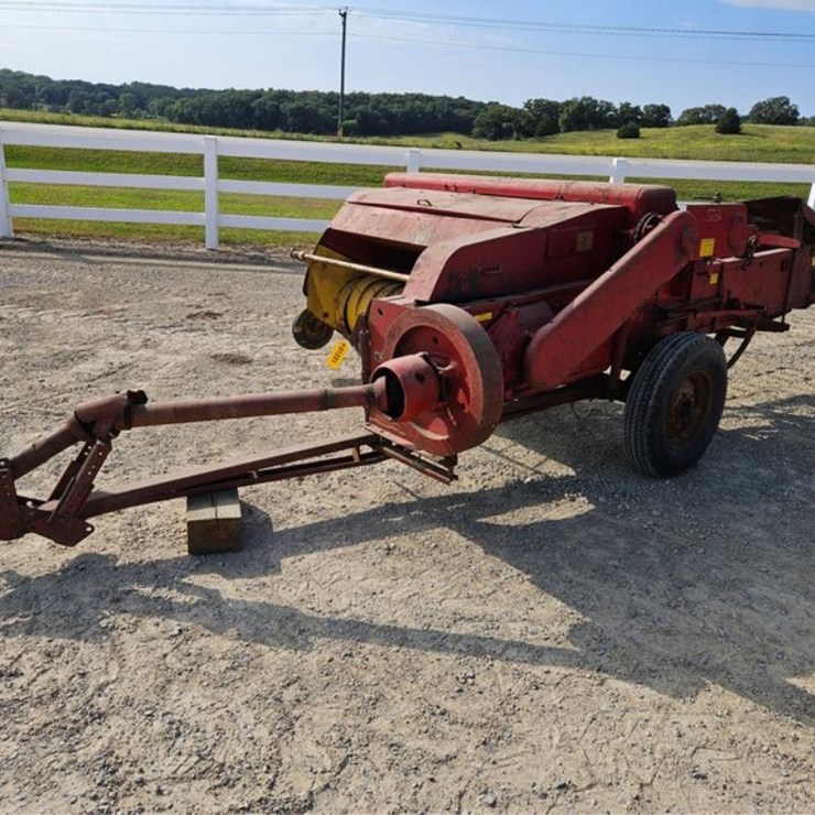 NEW HOLLAND 68