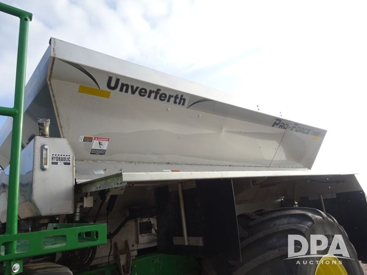 2019-john-deere-f4365-image-56