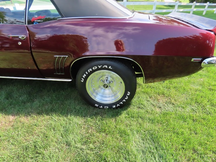 1969-chevrolet-camaro-rs-convertible-image-12