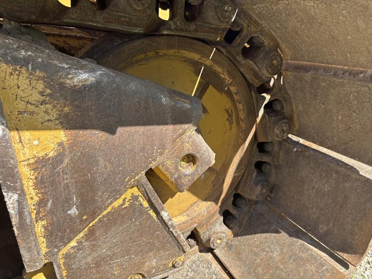 2018-caterpillar-d6t-lgp-image-31