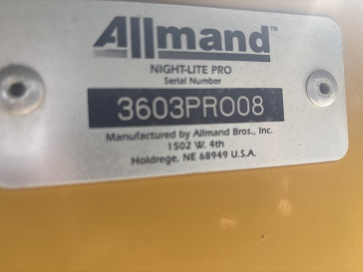#1309-•-allmand-night-pro-towable-light-plant-image-23