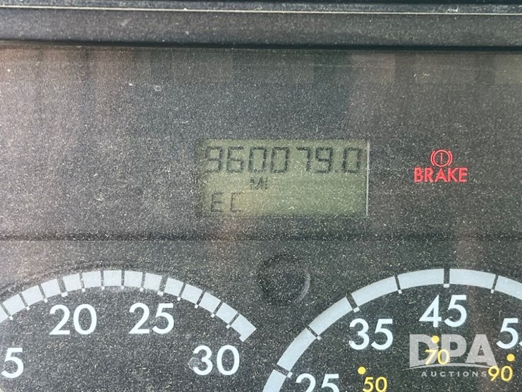 2007-freightliner-columbia-truck-(jn2954,-unit-2158)-image-77
