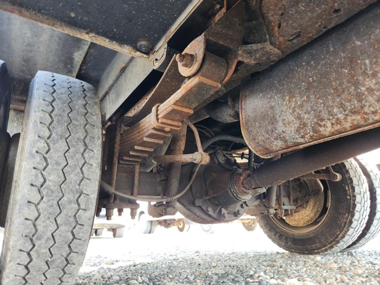 2006-ford-f550-image-48