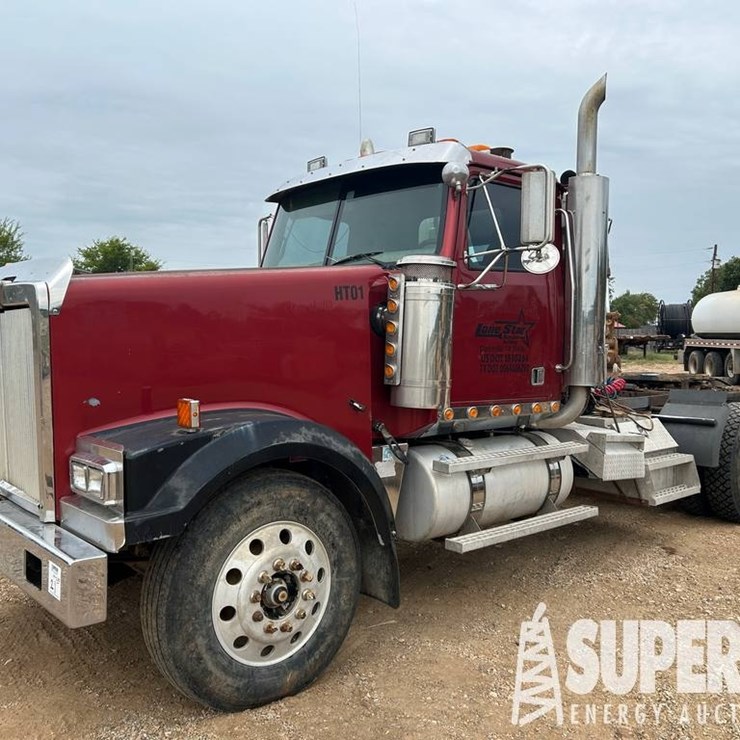 2003 WESTERN STAR 4900