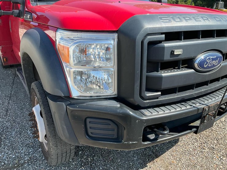 2015-ford-f550-image-11