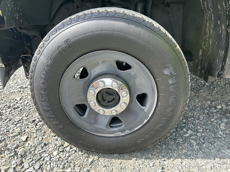 2010-ford-f250-image-53