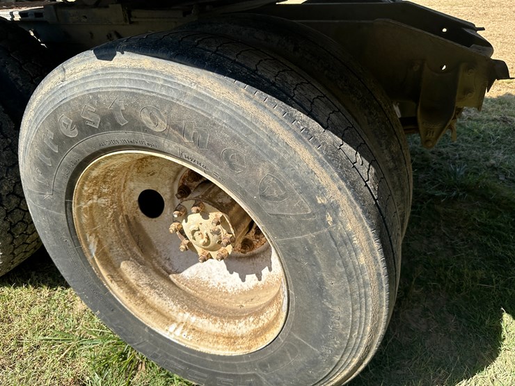 #32159-•-1984-international-co9670-sleeper-truck-tractor-vin:-1hsrdjwr0ehb13117-image-6