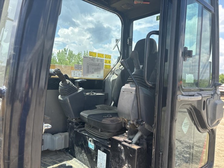 2013-caterpillar-308e2-cr-image-43