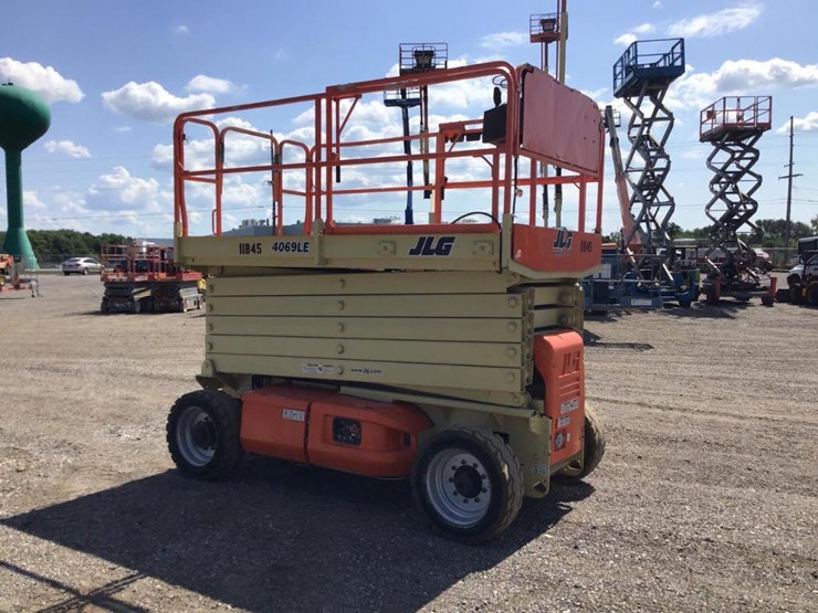 2002-jlg-4069le-image-6
