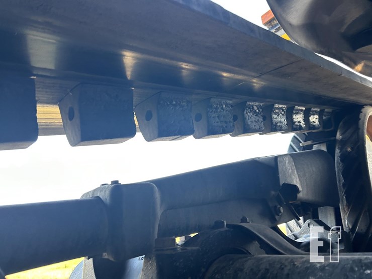 2008-challenger-mt765b-image-36