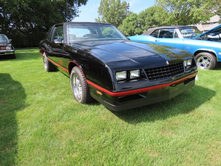 1988-chevrolet-monte-carlo-ss-image-3