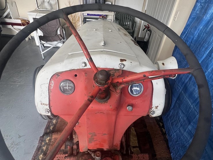 1952-ford-tractor-image-5