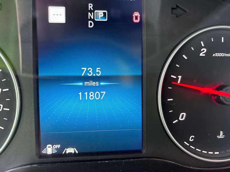2021-mercedes-benz-sprinter-4500-image-6