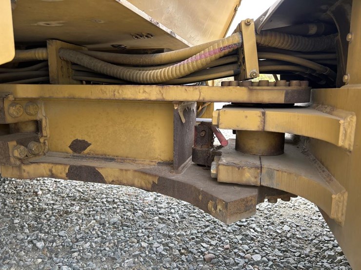 caterpillar-cb54-image-28
