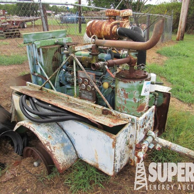 JOHN DEERE B