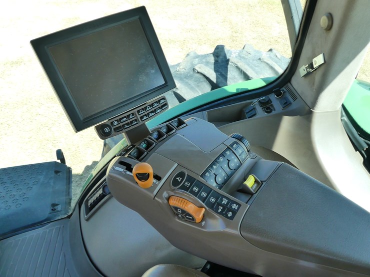 john-deere-8345r-image-15