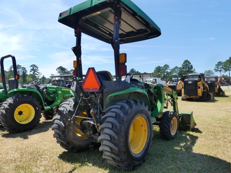 john-deere-3025e-image-3