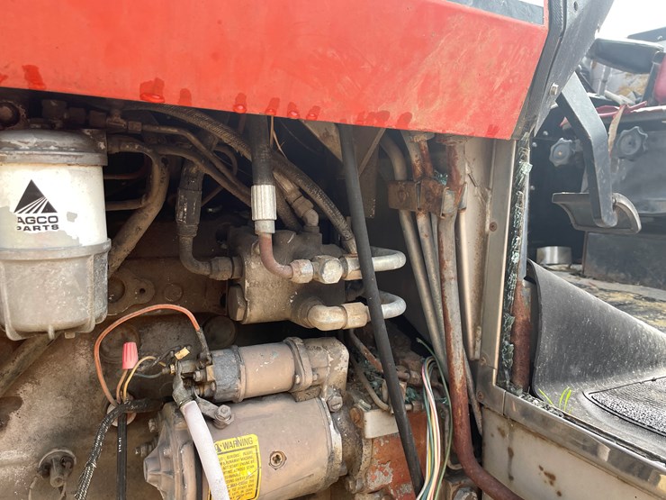 massey-ferguson-2705-image-24