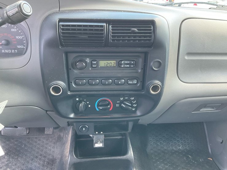 2011-ford-ranger-image-77