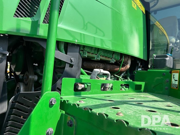 2020-john-deere-2020-image-30