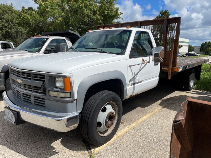 2002-utility-flatbed-image-1