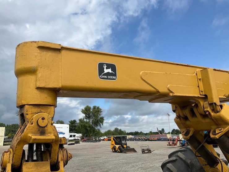 1985-deere-648d-image-59