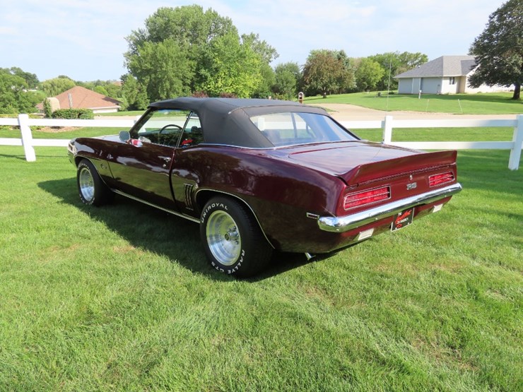 1969-chevrolet-camaro-rs-convertible-image-9