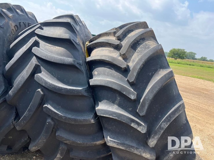 john-deere-r4045-image-3