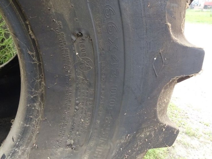 good-year-flotation-tire-(pz13889)-image-10