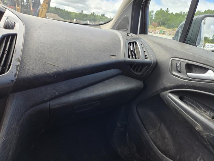 2014-ford-transit-connect-image-44