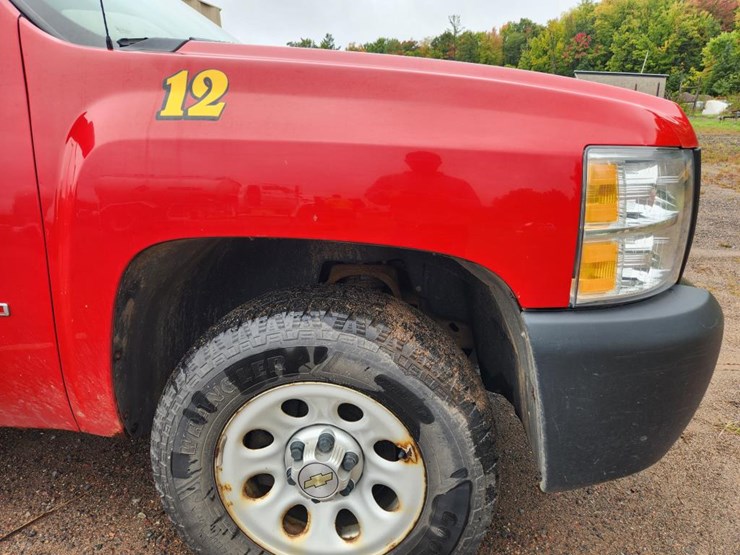 2013-chevrolet-silverado-1500-image-22