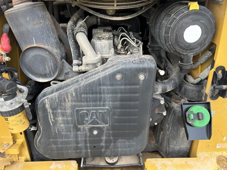 caterpillar-279c2-image-21