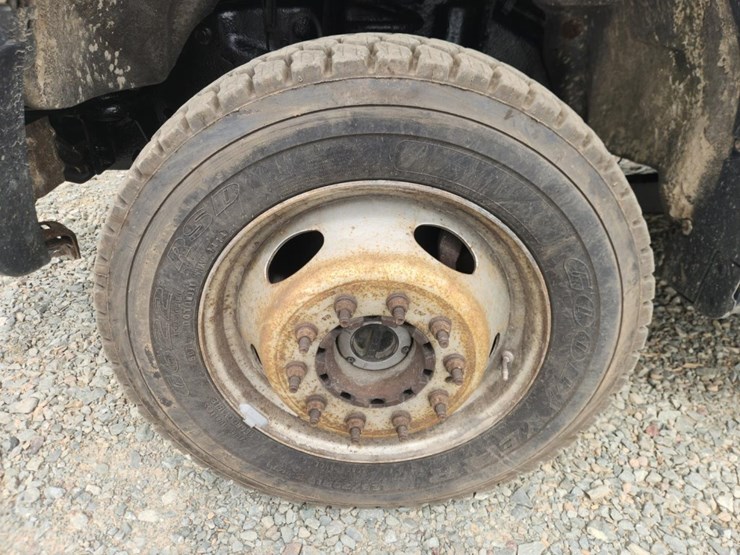 2011-ford-f550-image-72
