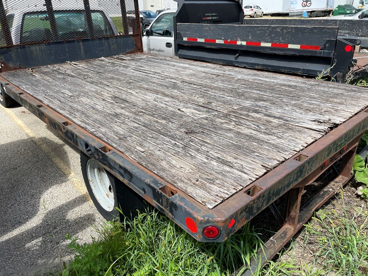 2002-utility-flatbed-image-7