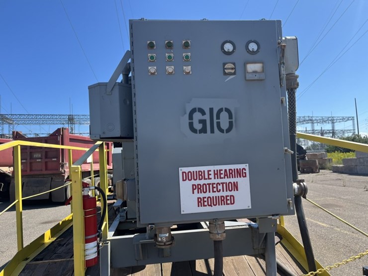 #2693-•-cummins-towable-generator-image-9