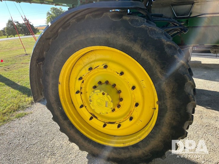 2019-john-deere-r4045-image-35