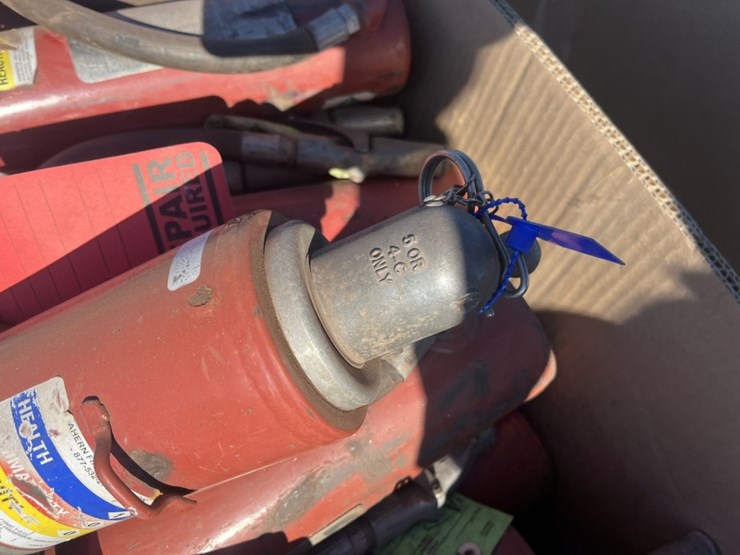 #1619-•-fire-extinguishers-image-5