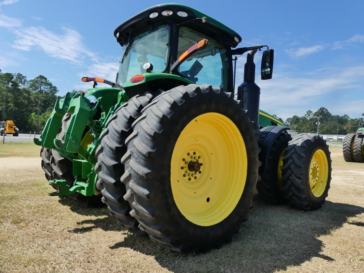 john-deere-8345r-image-3