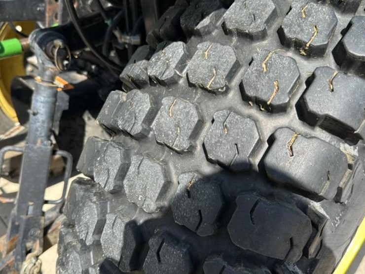 2007-john-deere-3520-image-31