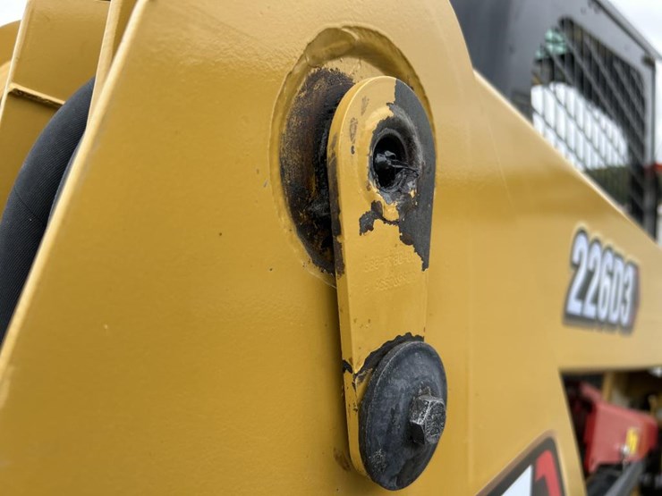 caterpillar-226d3-image-28