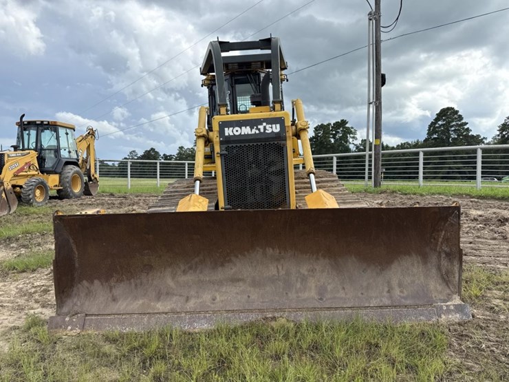 2014-komatsu-d65px-17-image-8
