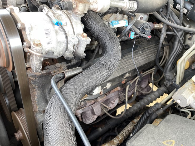 1999-gmc-2500-image-75