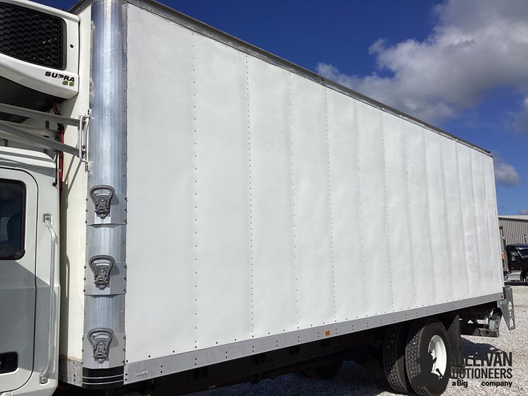 2022-mack-md6-image-12