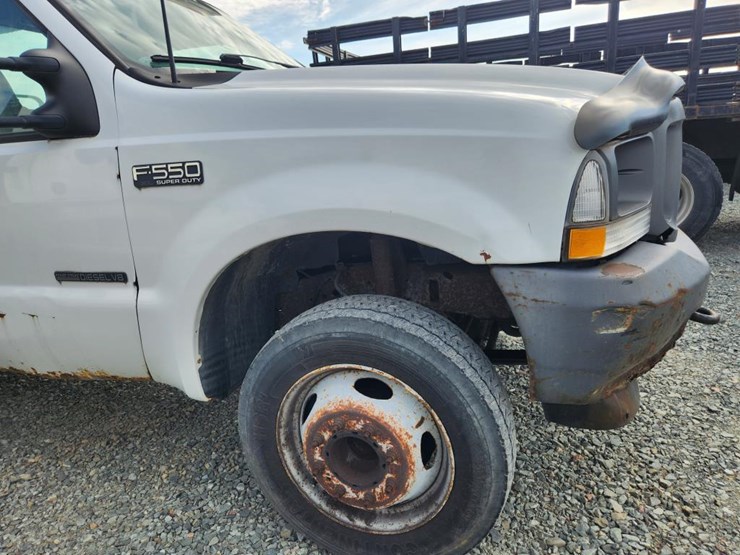 2002-ford-f550-image-26