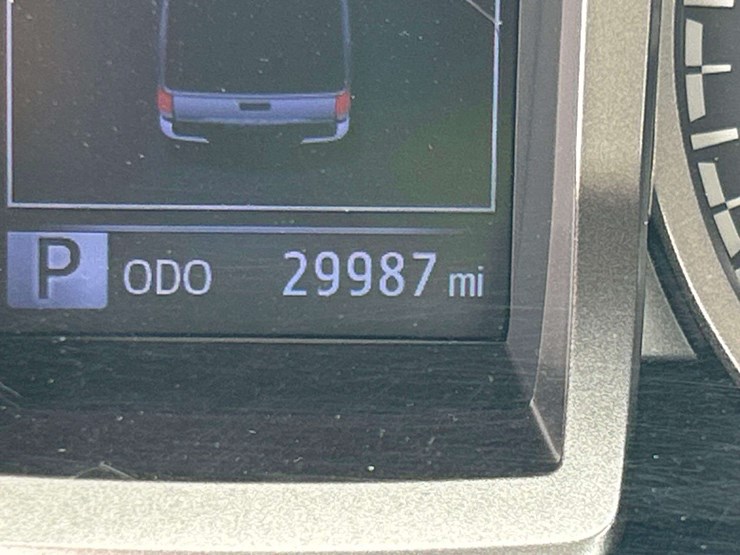 2018-toyota-tacoma-image-10