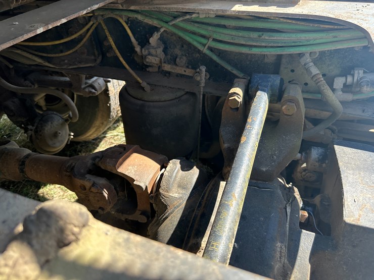 1998-ford-at9513-image-19