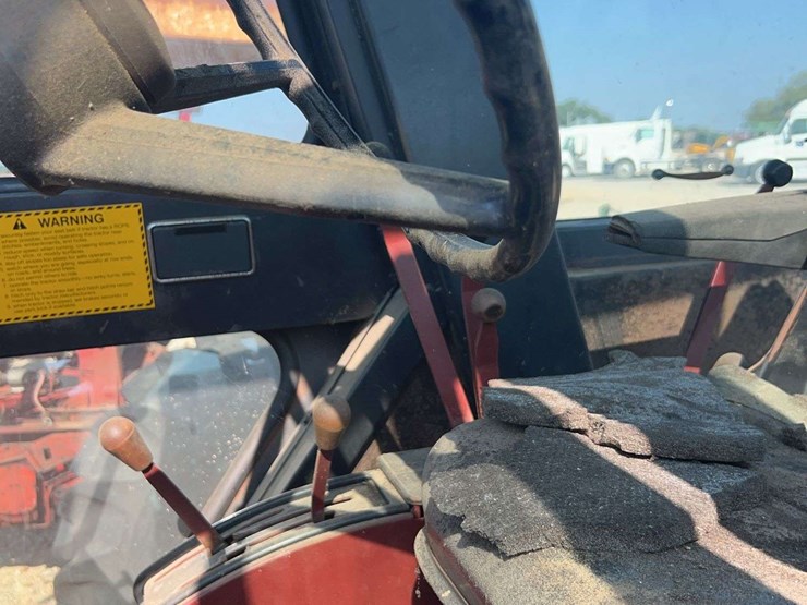 agco-allis-7060-image-33