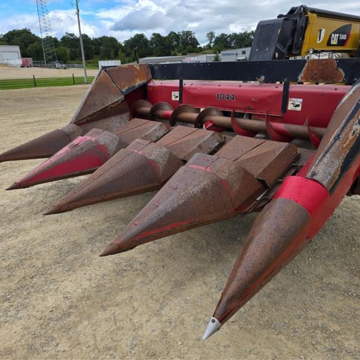 CASE IH 1044