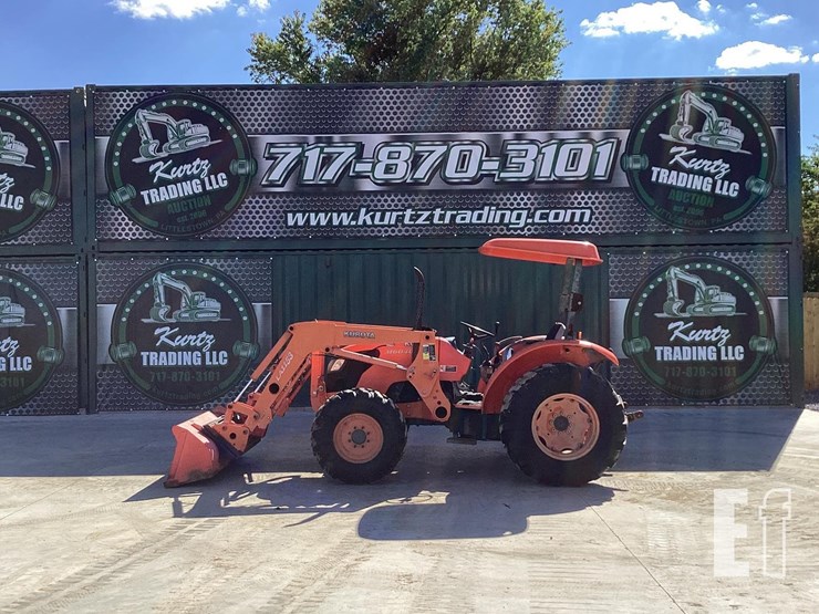 2007-kubota-m6040dt-image-1